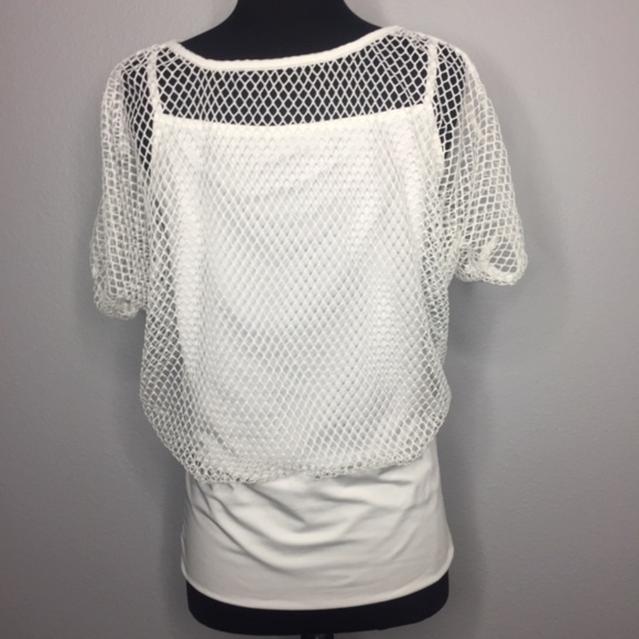 NWOT! BASIC Mesh Cold Shoulder Top - Picture 3 of 3